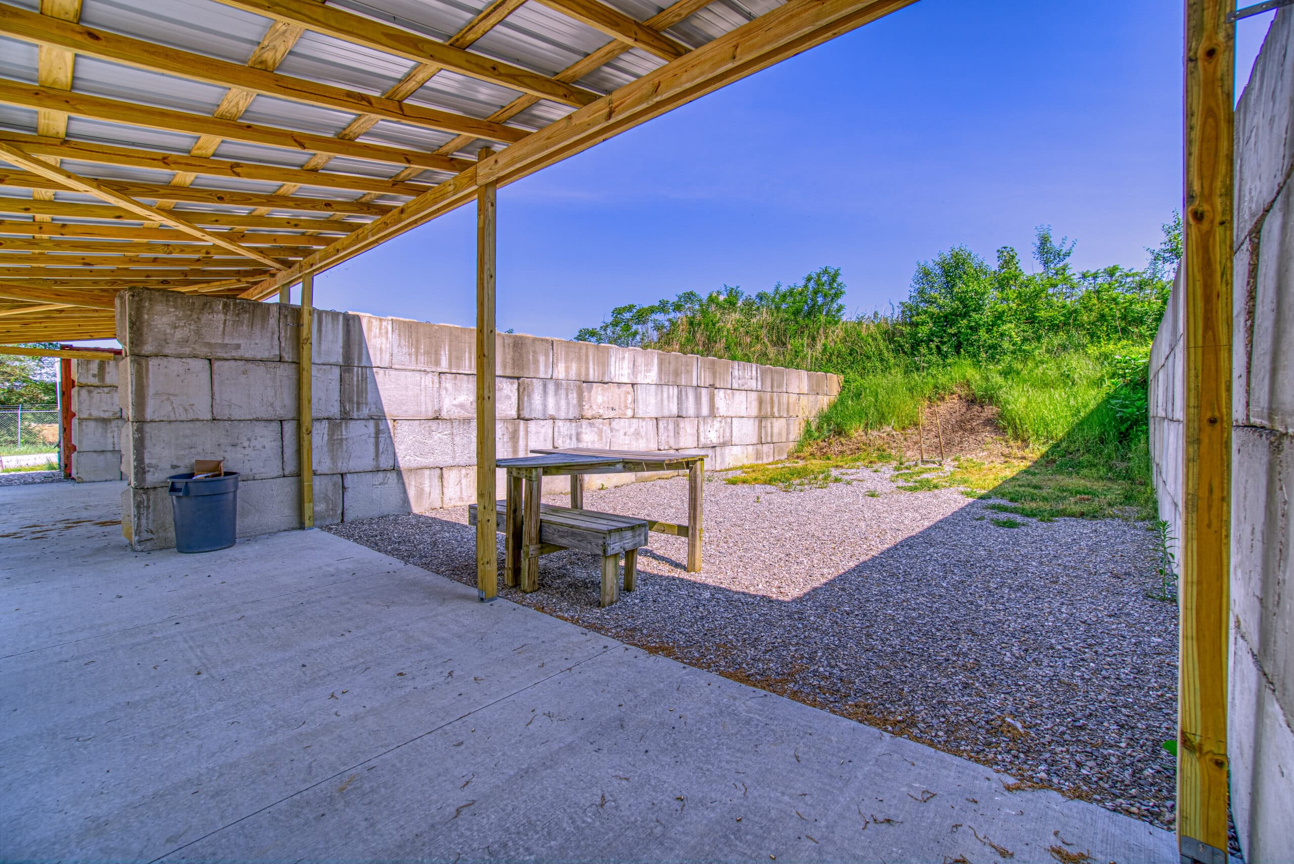 Pistol bays